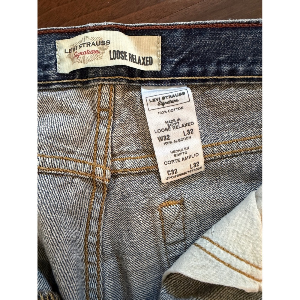Levi's Jeans - 100% Cotton Signature Mens 32x32 Denim Loose Fit Distressed 2000s - Picture 5 of 6